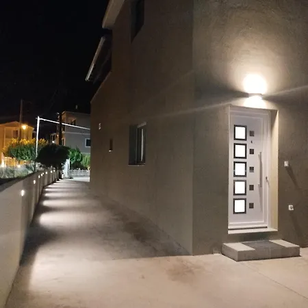 Apartment Seaesta Pondi